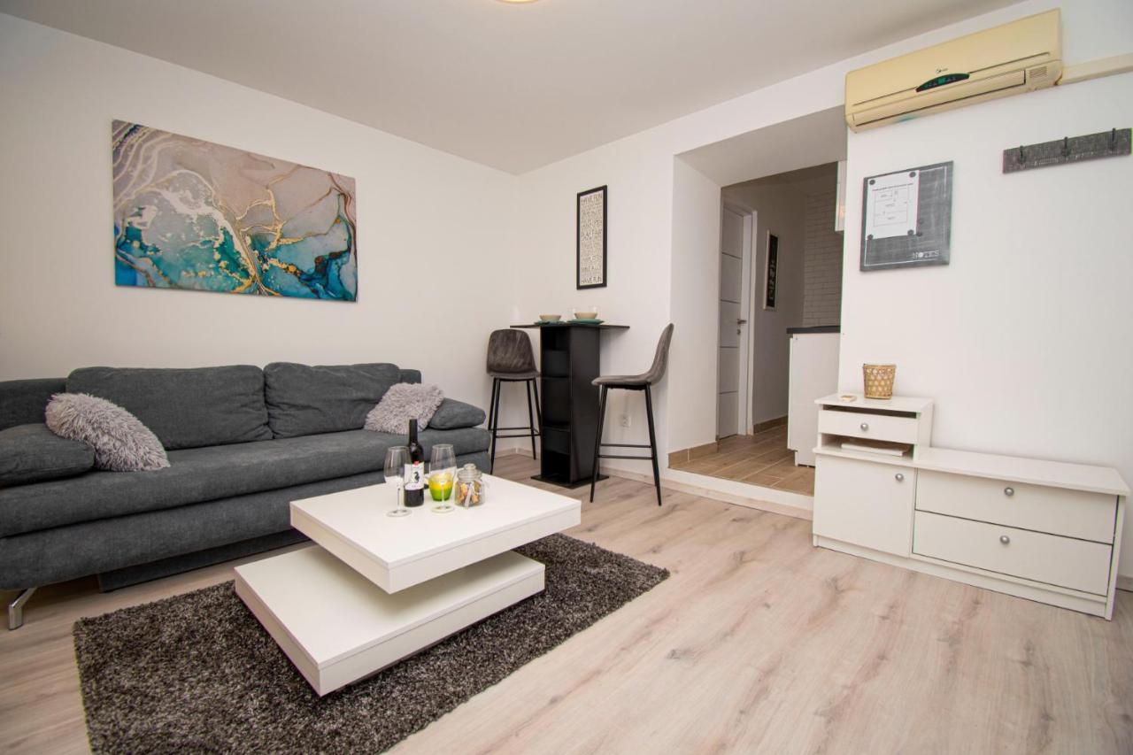 Oasis Apartment Pula Zewnętrze zdjęcie
